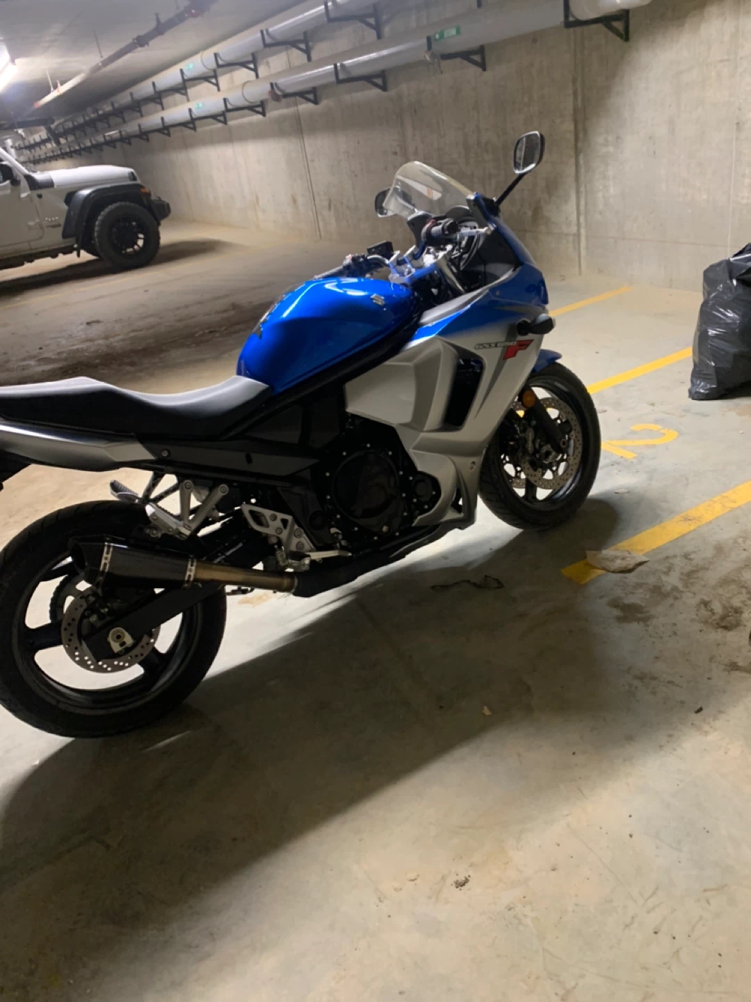 Suzuki GSX650F Motorcycle - photo 2