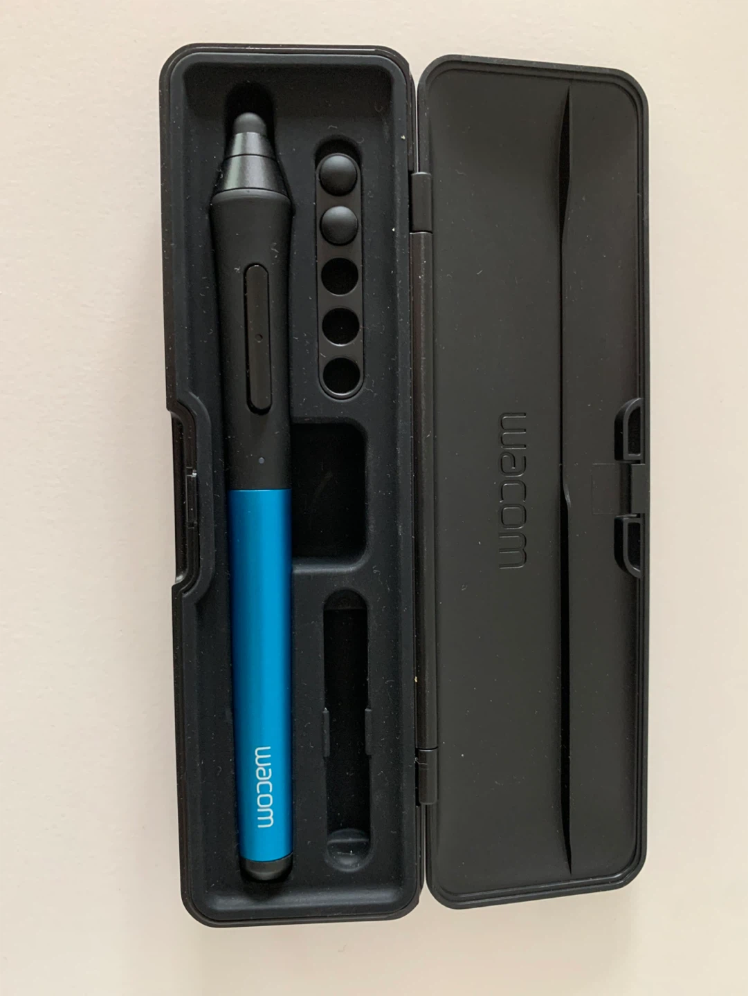 Wacom Stylus Pen with Case