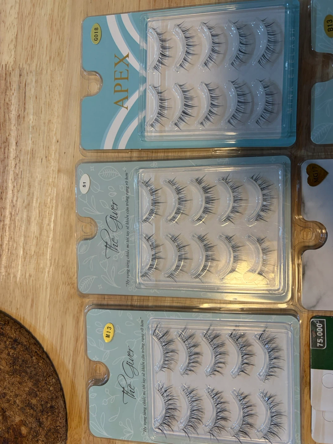 Eyelashes & Lash Glue Bundle - photo 2