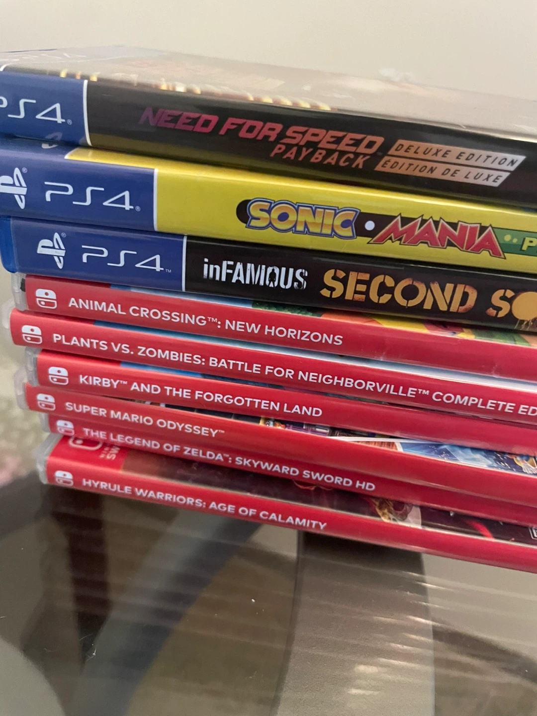 Collection of PS4 and Nintendo Switch Games