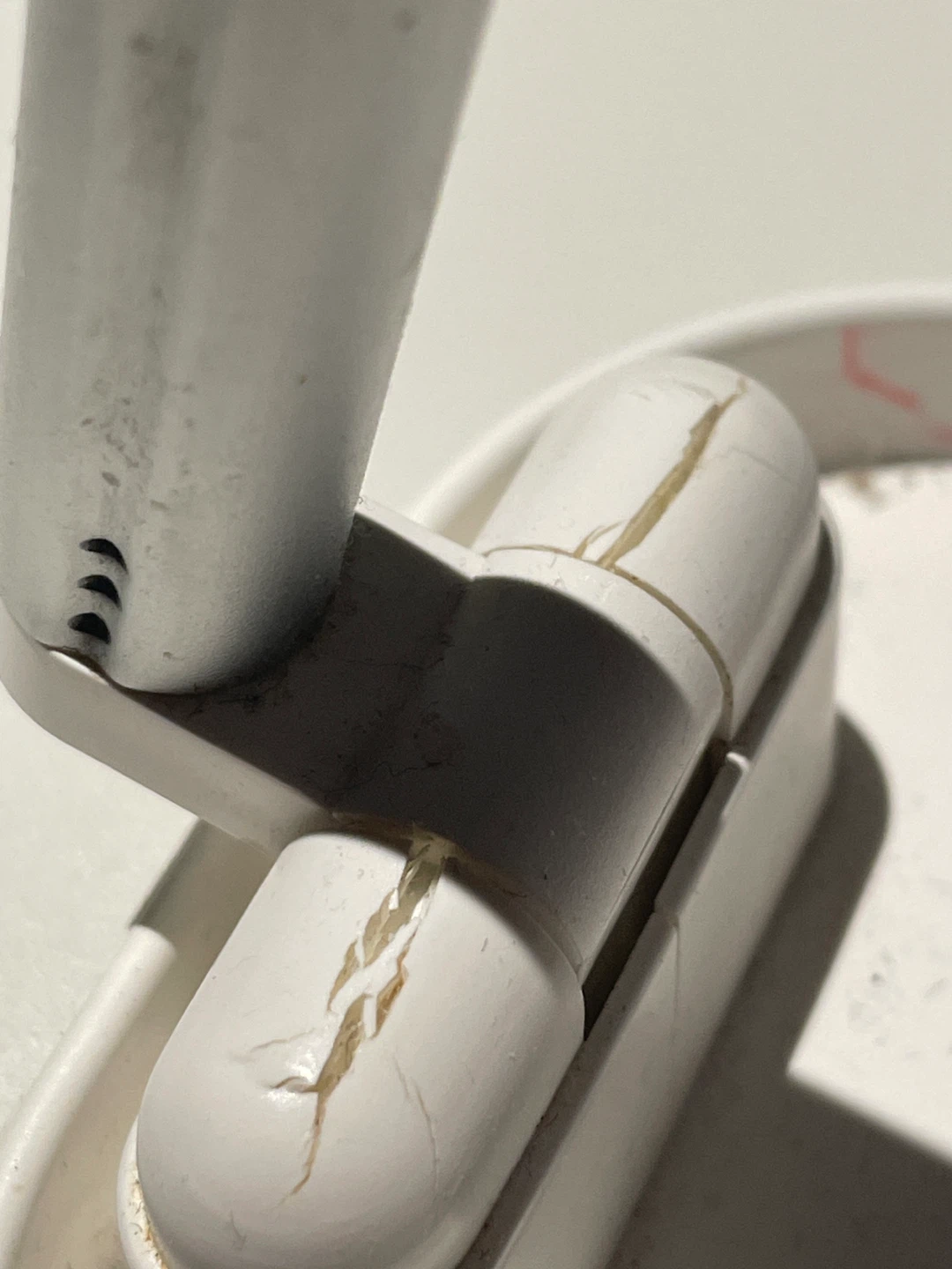 Adjustable Phone Stand Holder - photo 2