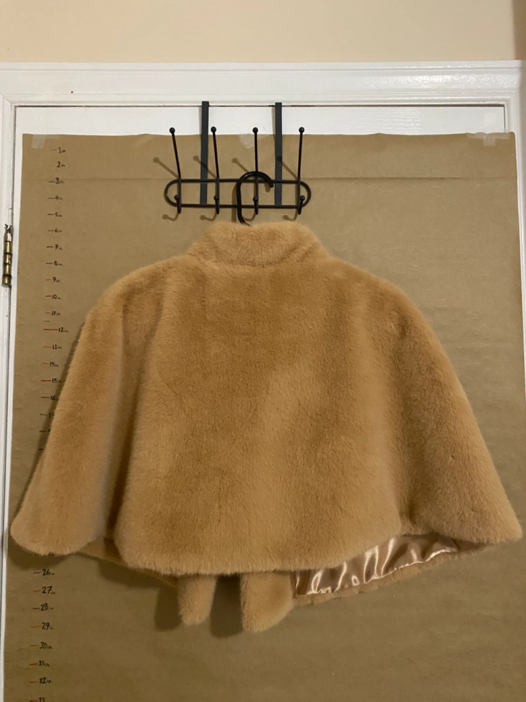 LAURA Faux Fur Capelet - photo 3