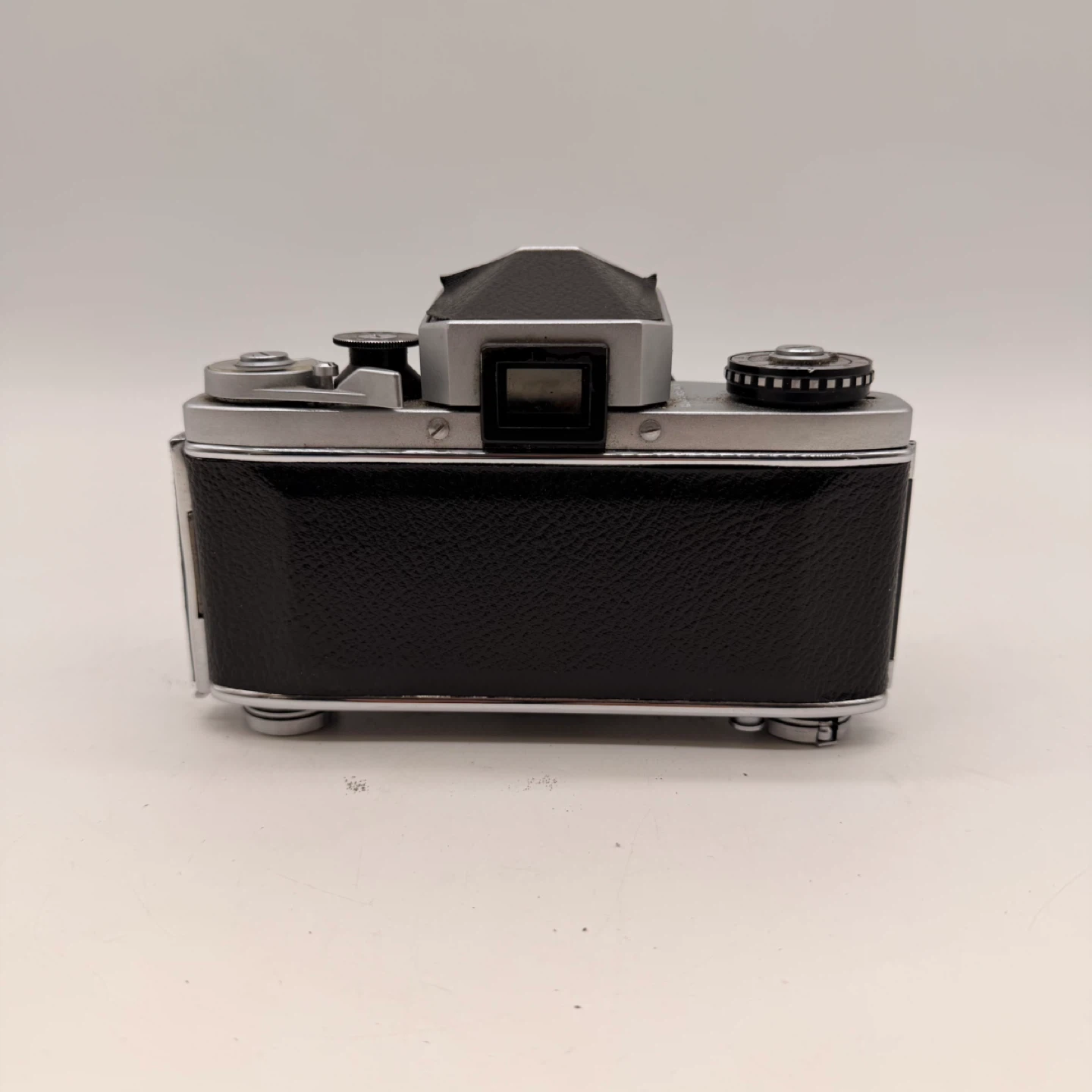 Exakta VX 1000 35mm Film Camera with Carl Zeiss Jena Tessar Lens - photo 5