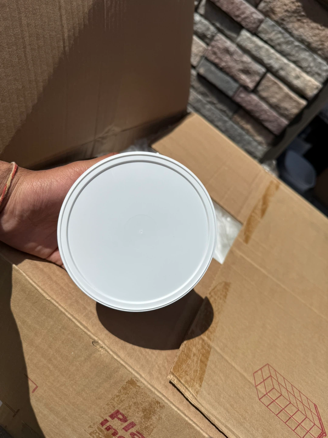 White Plastic Food Containers with Lids - photo 3