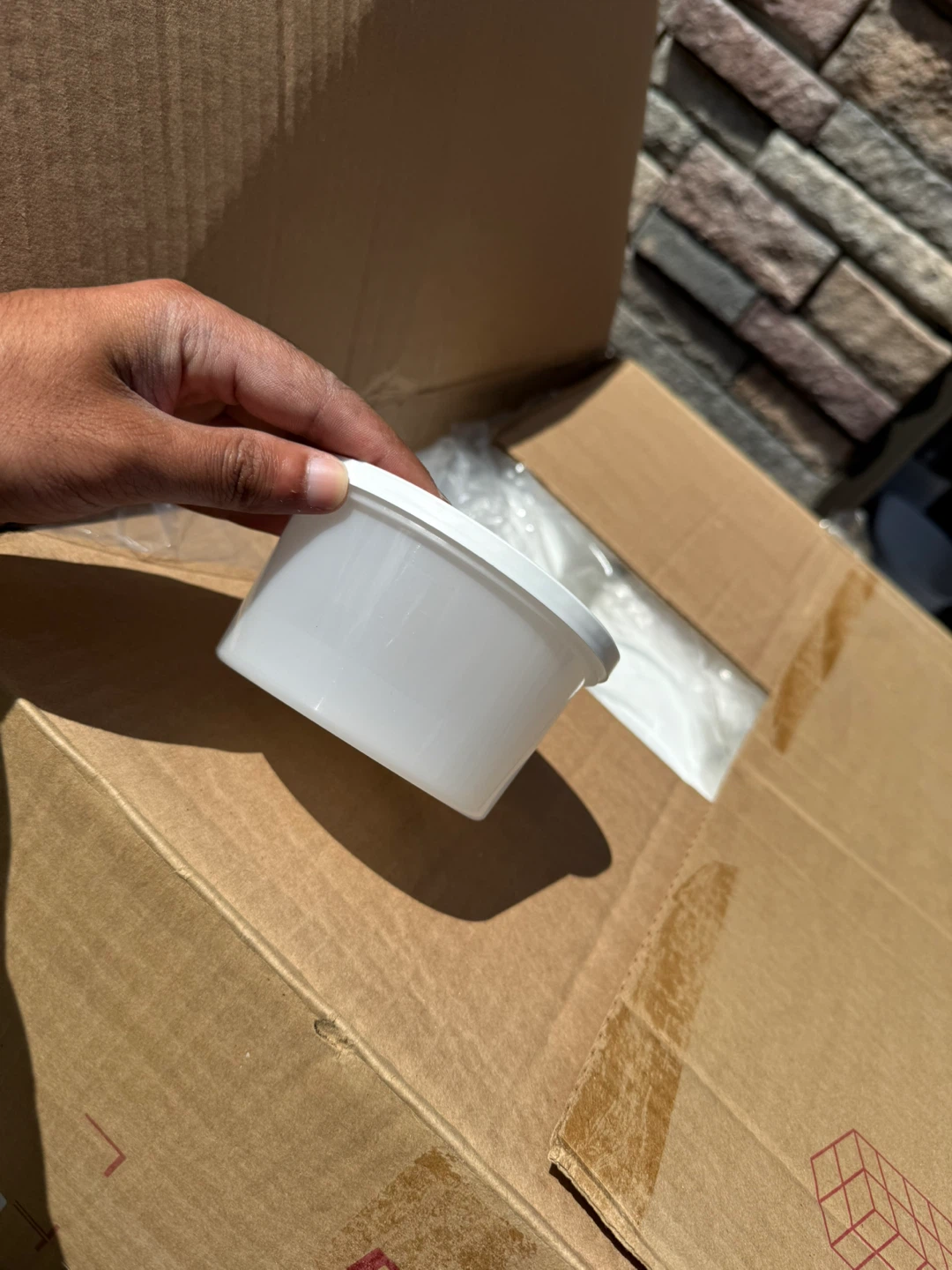White Plastic Food Containers with Lids - photo 5