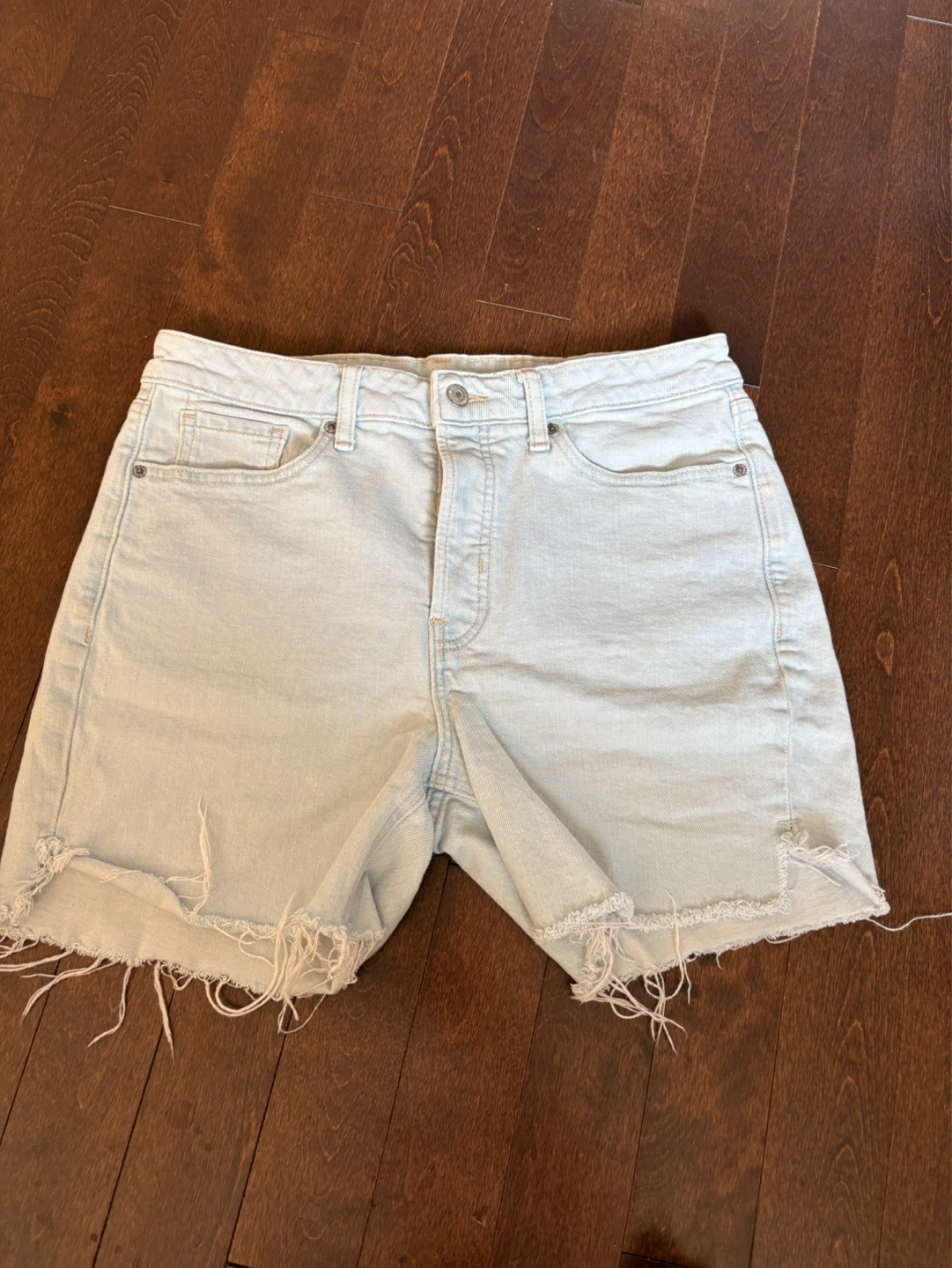 Old Navy Light Wash Denim Cutoff Shorts - Size 10