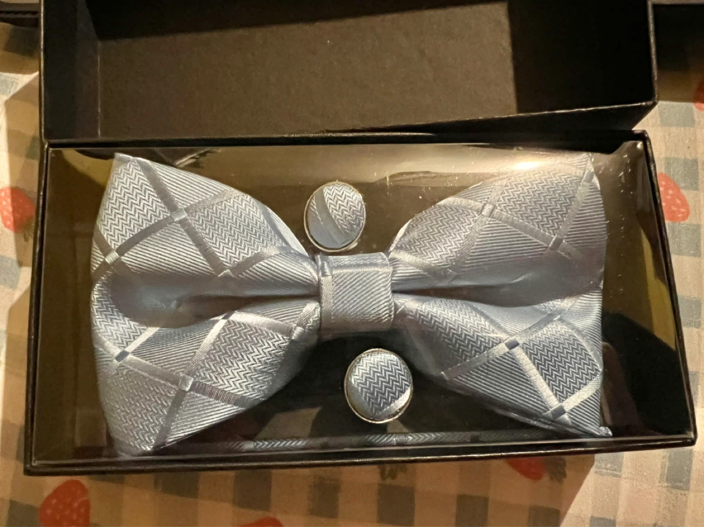 Gusleson Bow Tie and Cufflinks Set - photo 2