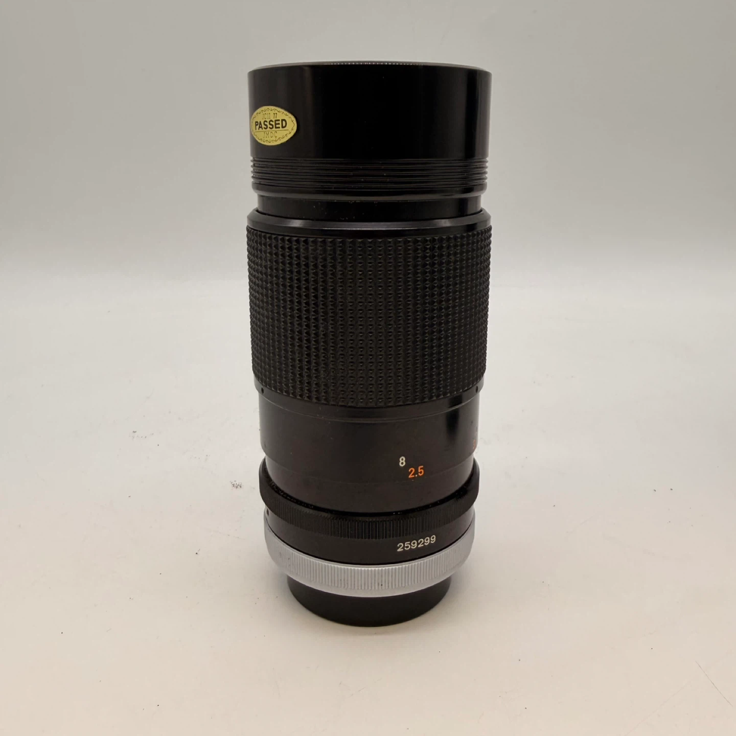 Canon FD 200mm f/4 SSC Telephoto Lens w Case Vintage Japan - photo 5