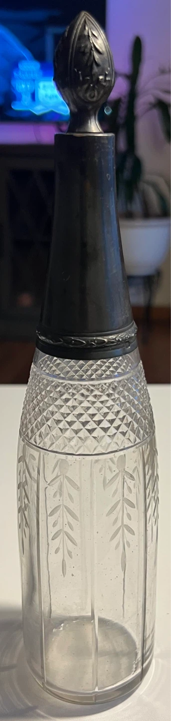 Vintage Etched Glass Decanter with Ornate Lid - photo 2