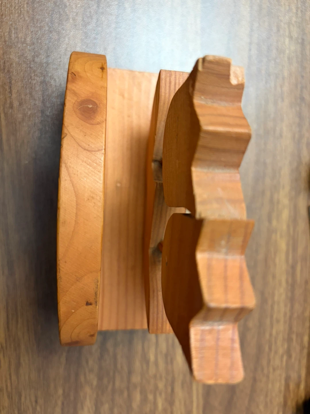 Filipino Wooden Tulip Napkin Holder - photo 2