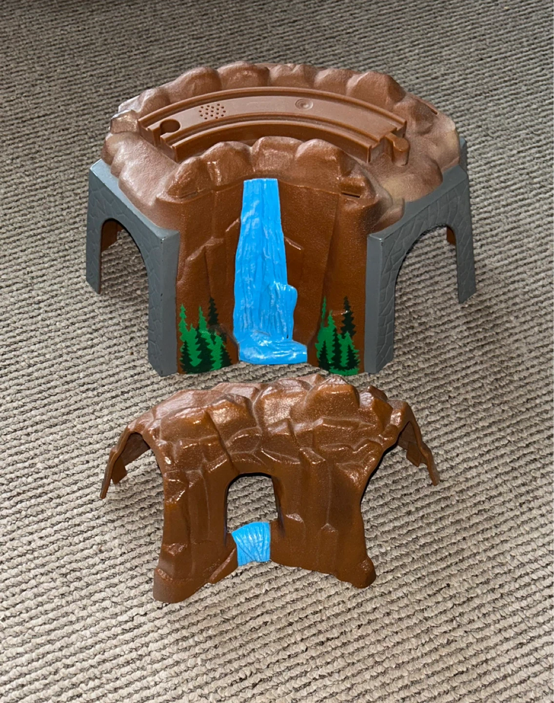 2-piece Waterfall Mountain Tunnel - photo 2