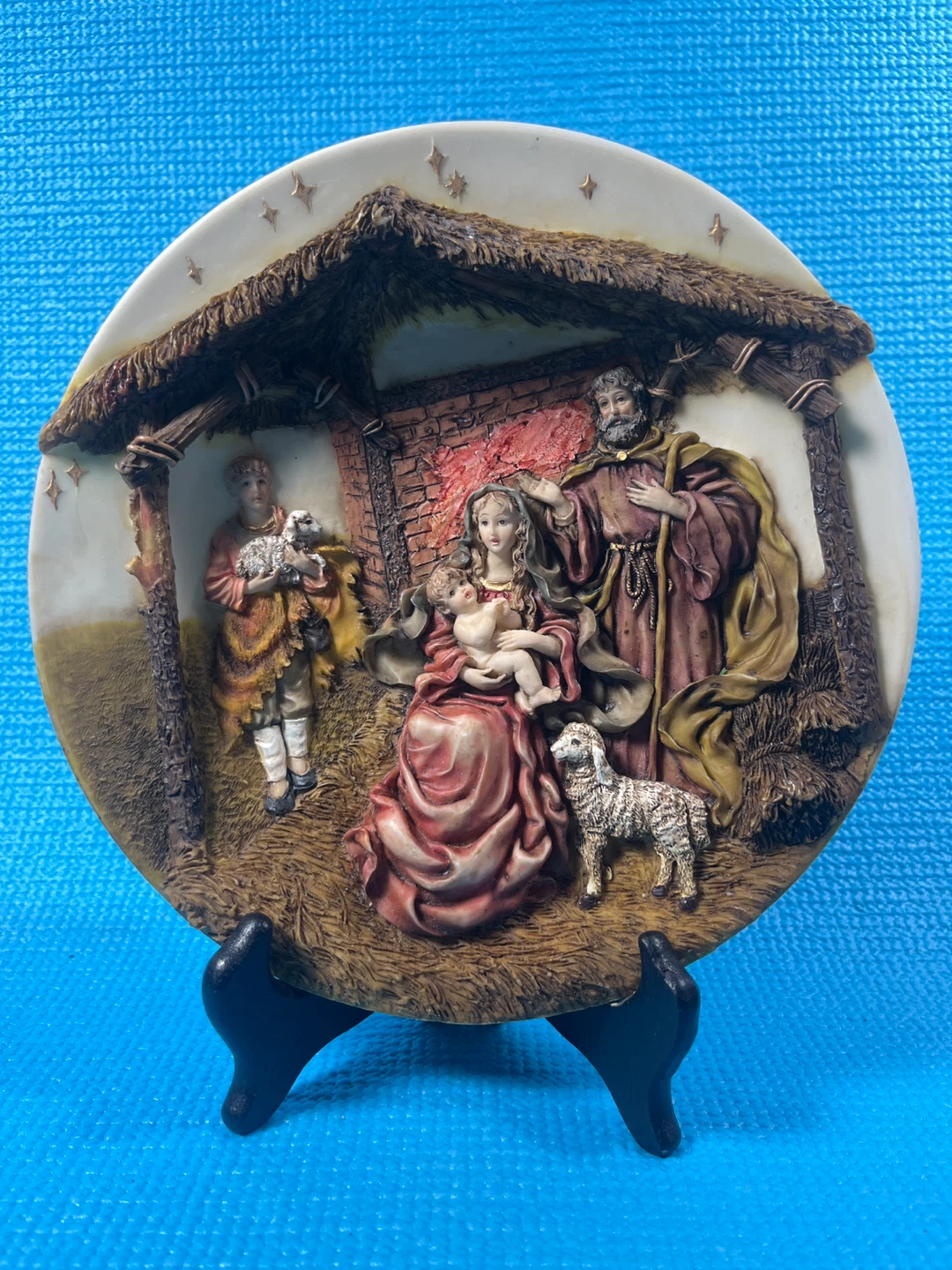 Vintage 3D Nativity Tabletop Set - 2 Pieces (Good Condition!) - photo 2