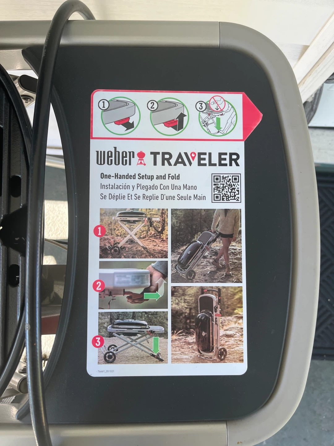 Weber Traveler Portable Propane Grill - photo 3