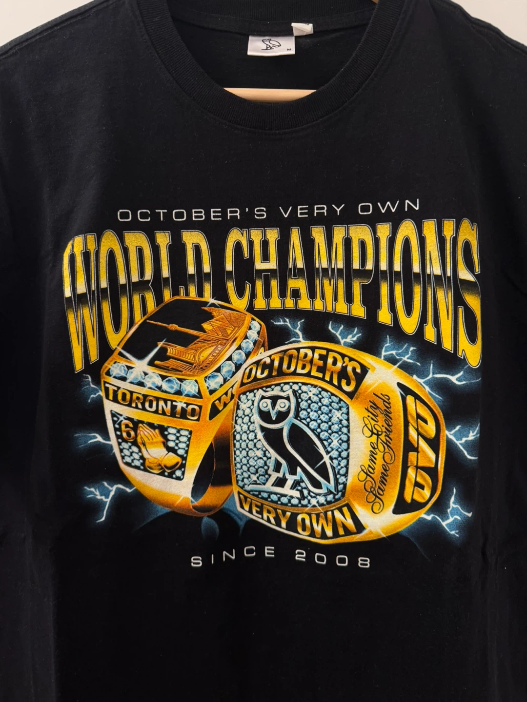 World Champions Ring October’s Very Own T-Shirt Medium - photo 2