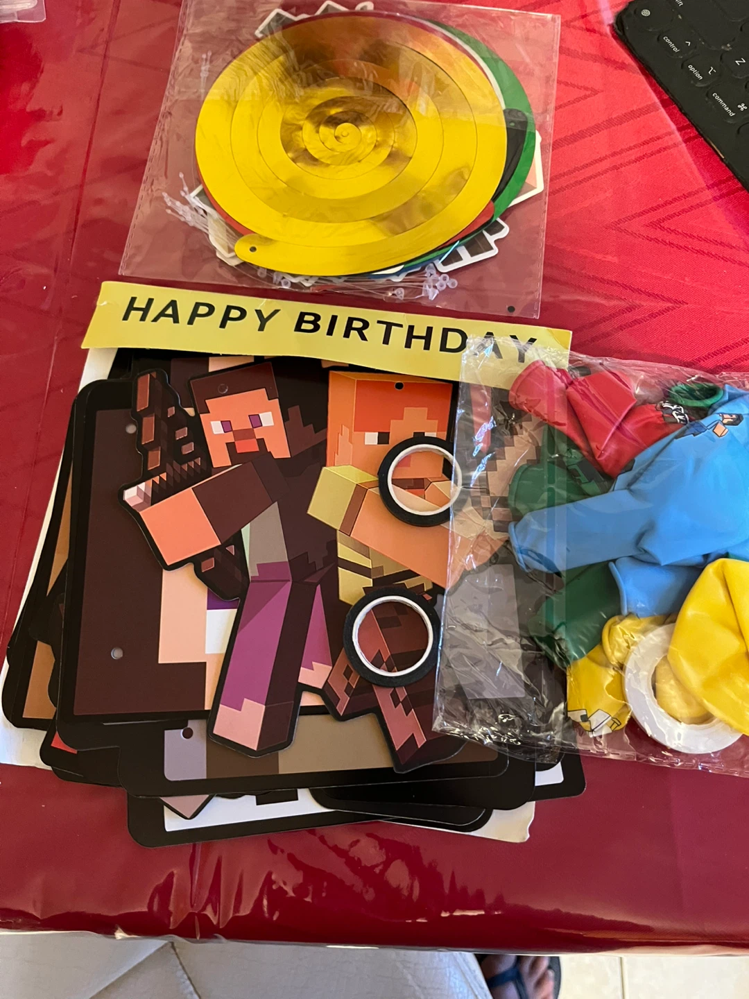 Minecraft Themed Birthday Party Decor Set