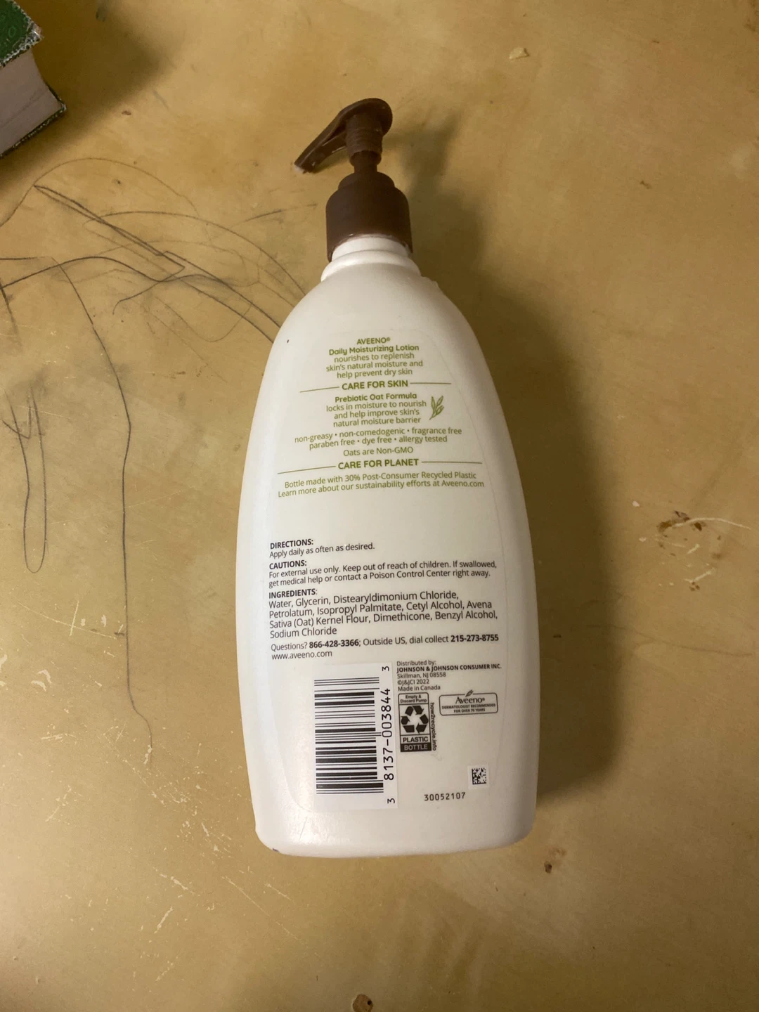 Aveeno Daily Moisturizing Body Lotion for Dry Skin - 18 fl oz - photo 2