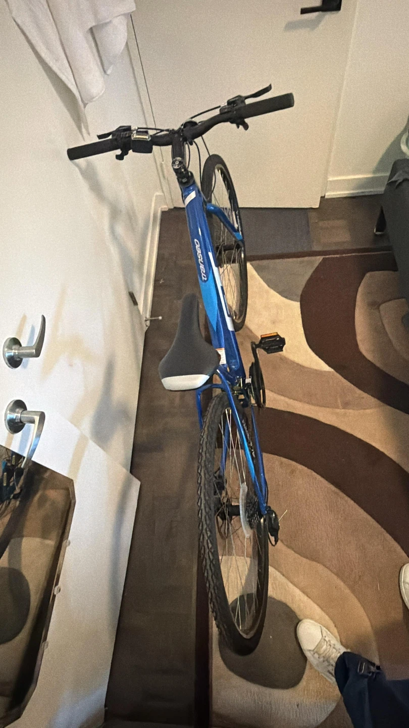 Blue GT Women's Hybrid Bike - photo 5