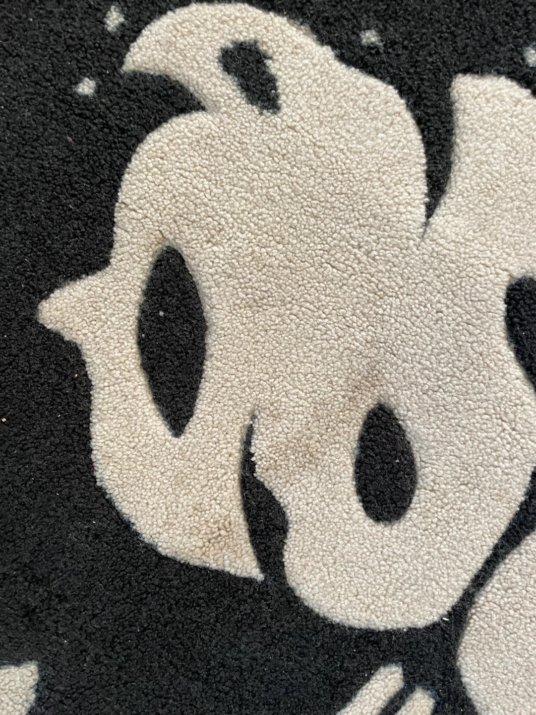Black and White Damask Area Rug - photo 4