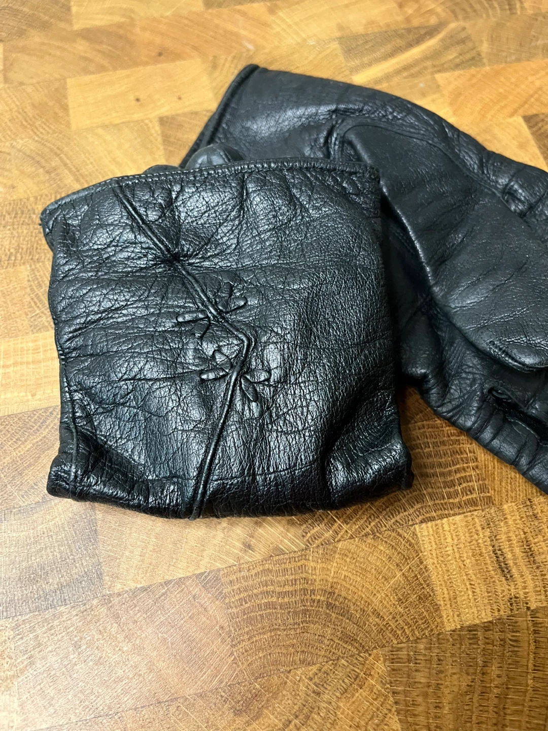 Laimböck Black Leather Gloves Size 7 1/4 - photo 2