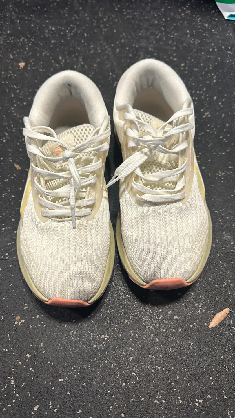 Reebok men's White Running Shoes Size US 9 - photo 4