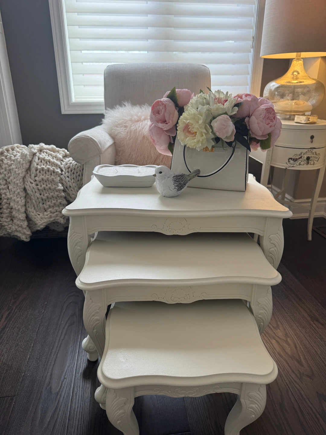 Antique White Nesting Tables Solid wood