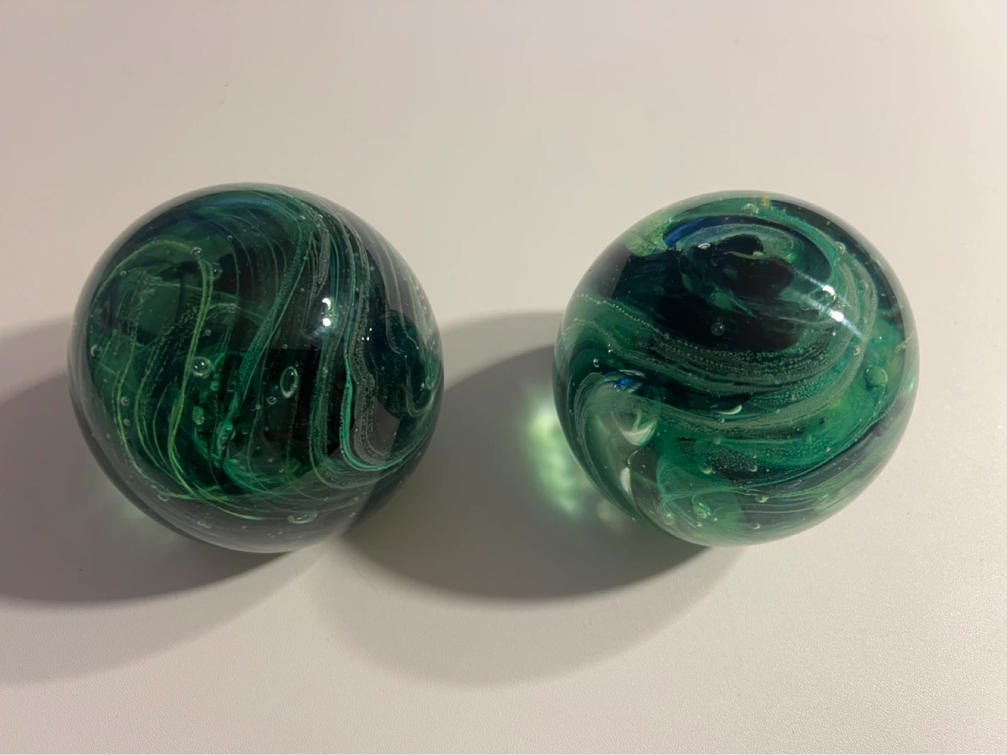 Glass Paperweight Swirl Green - photo 2