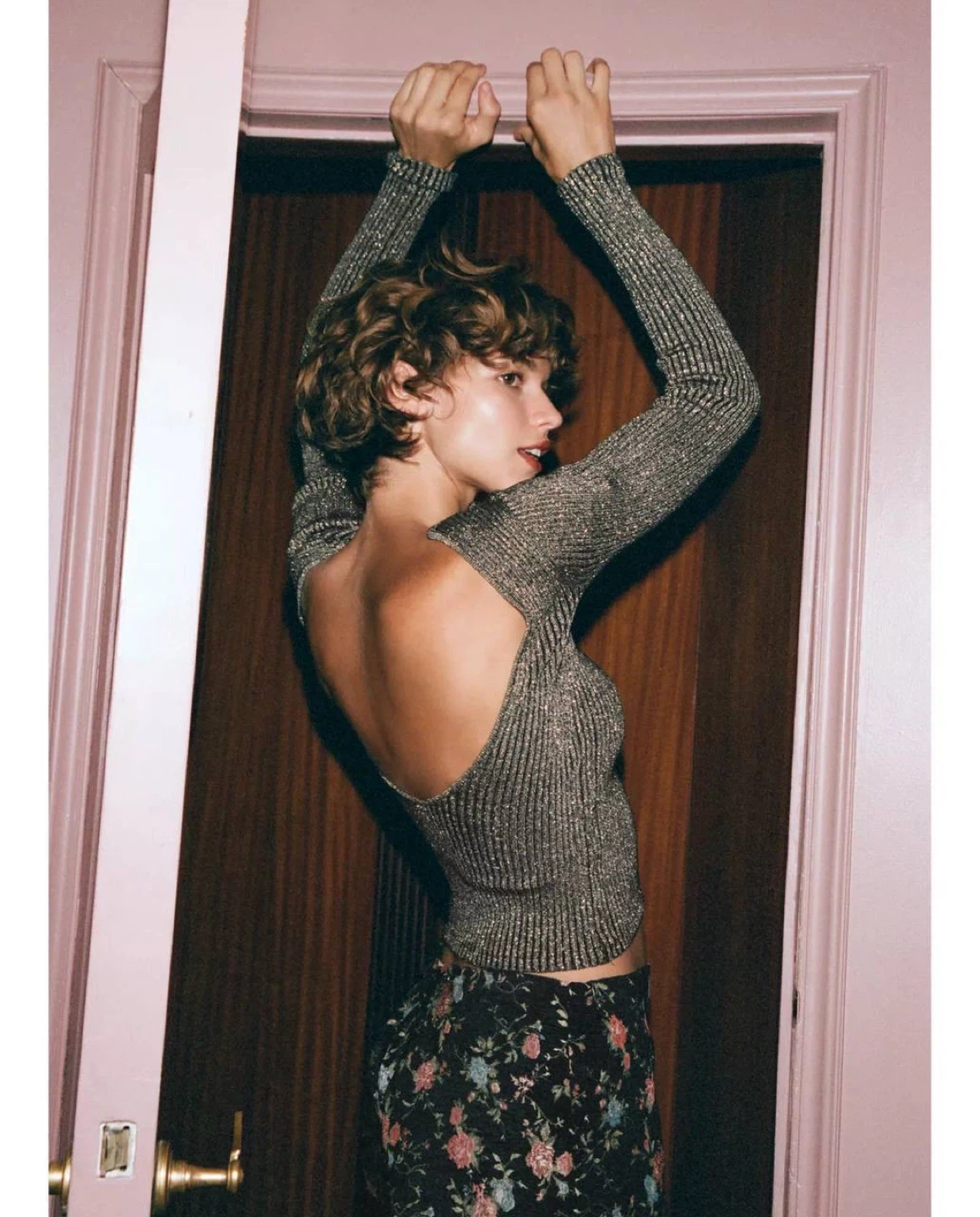 Zara Ribbed Open-Back Knit Top – Size M - photo 5