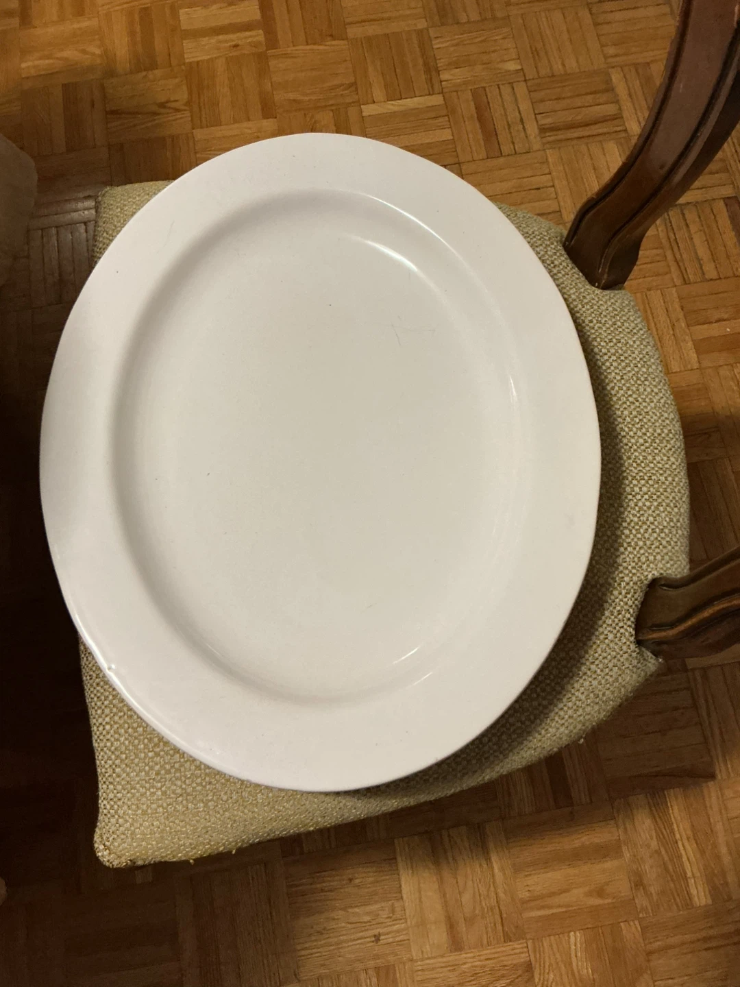 White Platter. 18”.