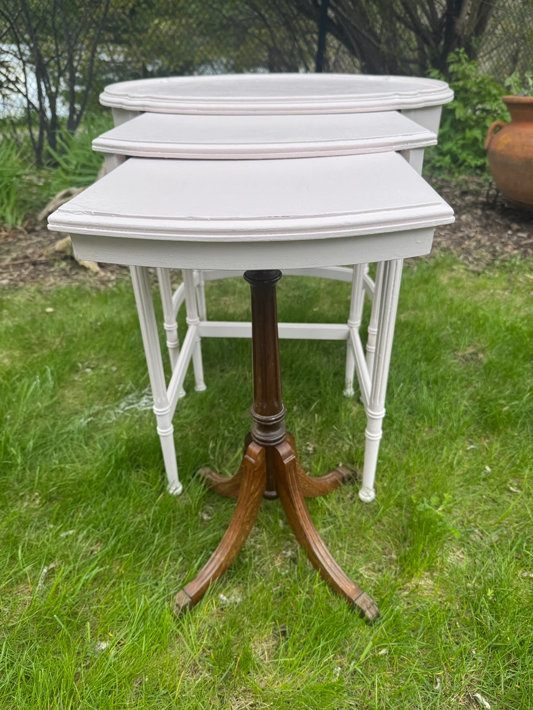 Antique Pink Nesting Tables Set - photo 3