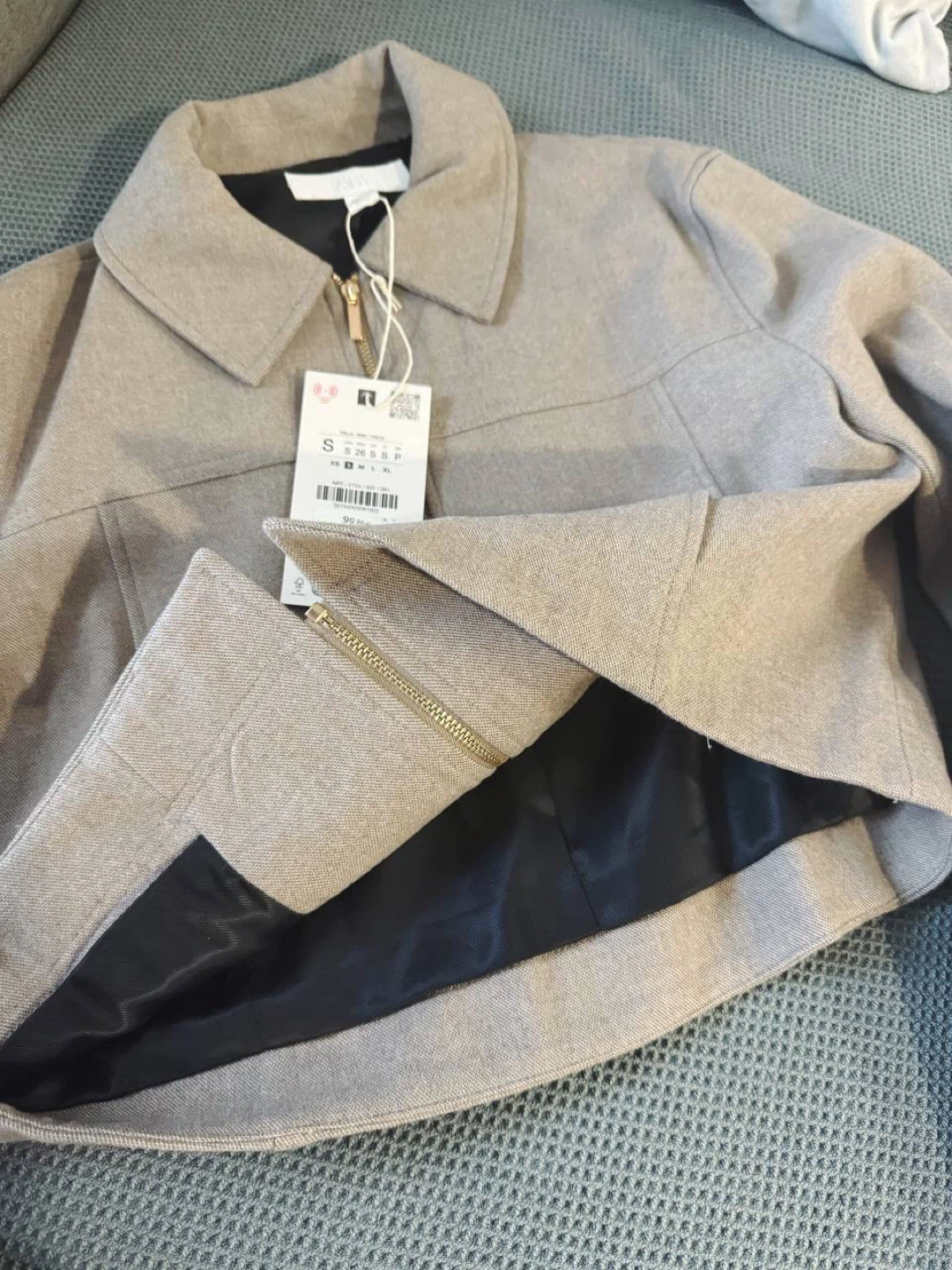 ZARA Cropped Zip-Up Jacket – Size S - photo 3