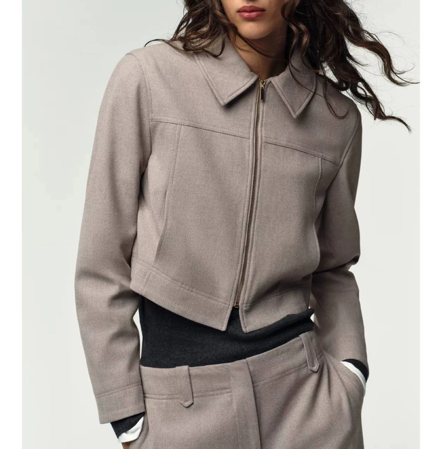 ZARA Cropped Zip-Up Jacket – Size S