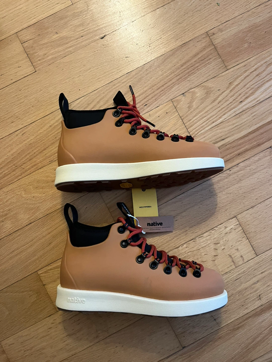Native Fitzsimmons boots size 8 - photo 2