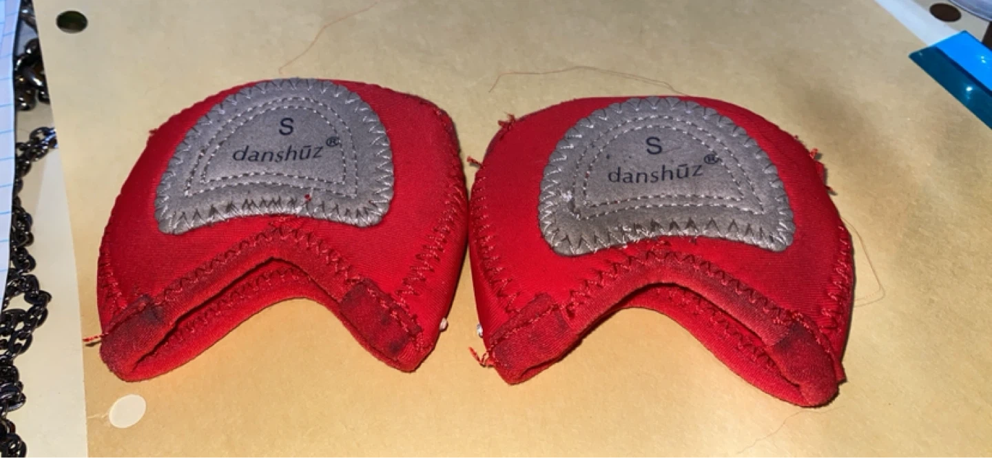 Danshuz Foot Petals - Size S. Each or is $15 - photo 4