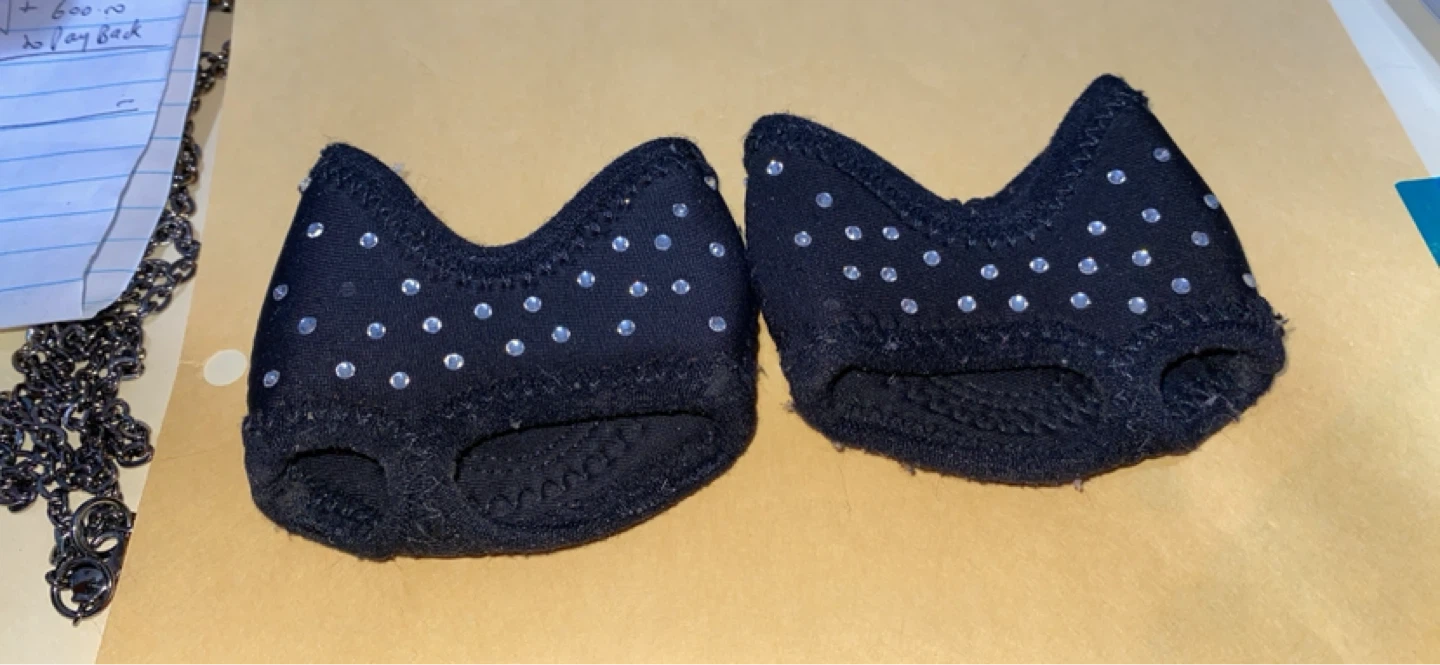 Danshuz Foot Petals - Size S. Each or is $15
