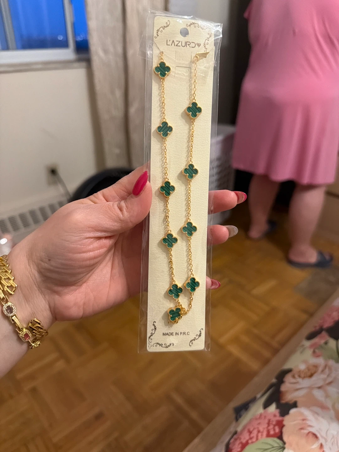 LAZURO Necklace with Green Clover Charms