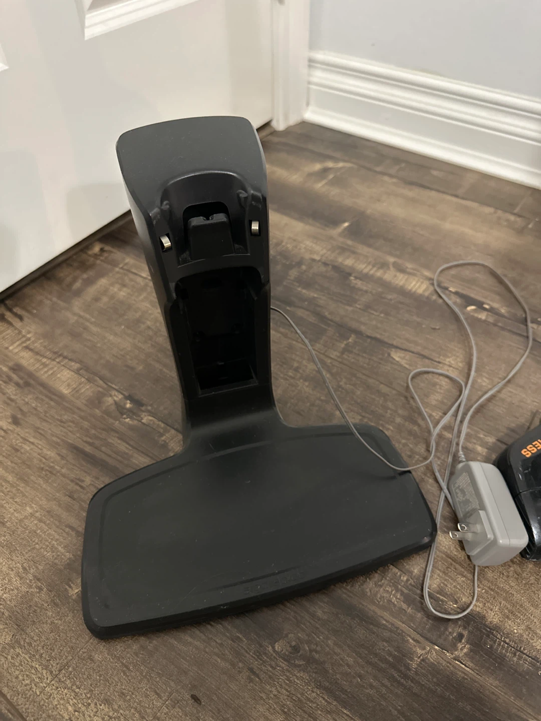 Electrolux ErgoRapido Stick Vacuum with Self-Cleaning Brushroll - photo 2