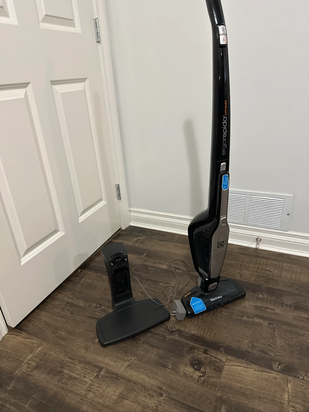 Electrolux ErgoRapido Stick Vacuum with Self-Cleaning Brushroll