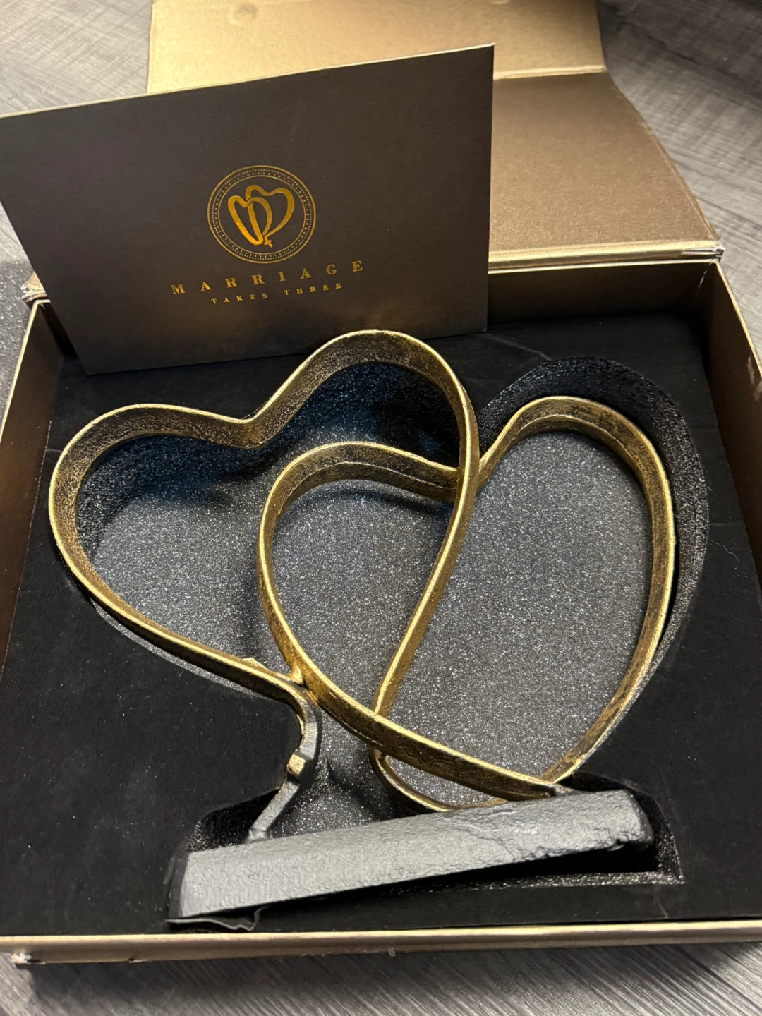UTOPIH Two Hearts Cross Iron Sculpture Anniversary Gift - photo 2