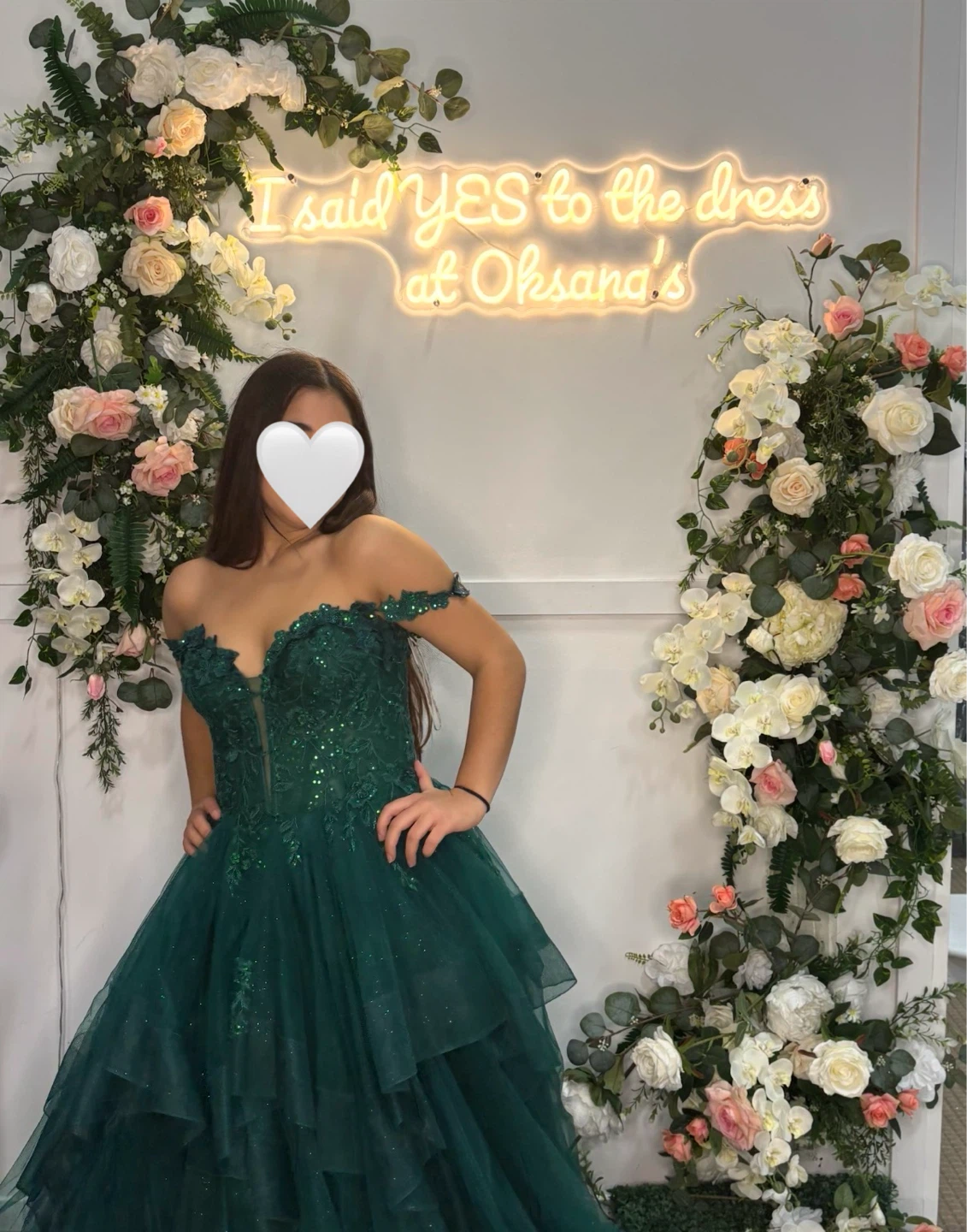 Women's Off-the-Shoulder Tulle Gown - photo 3