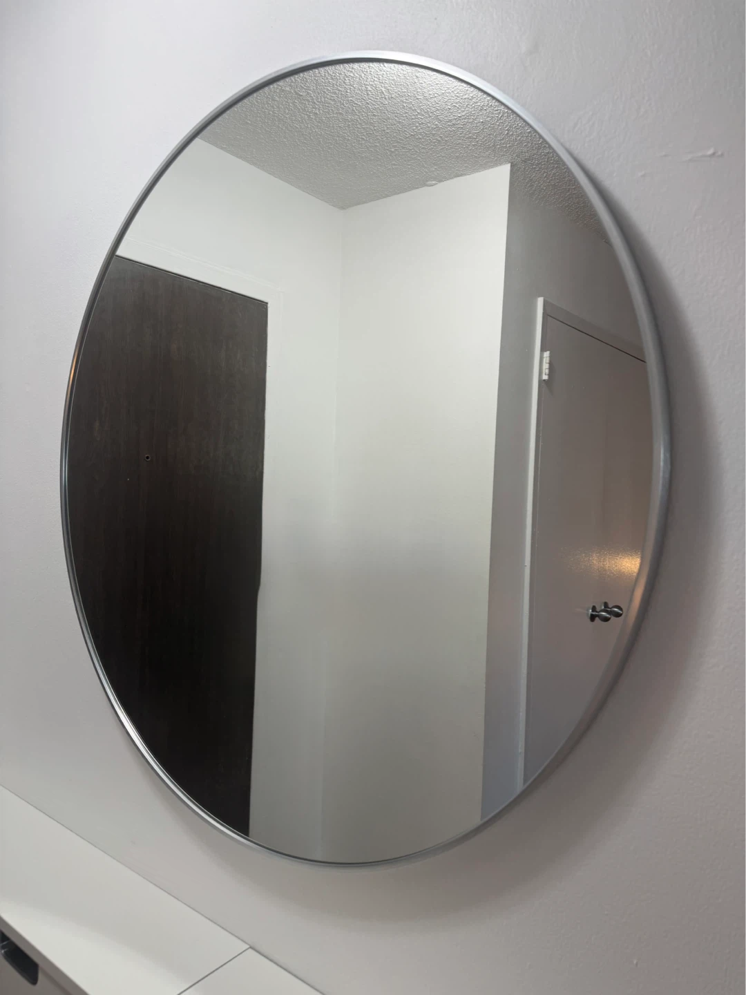 Mirror with Metallic Finish - photo 2