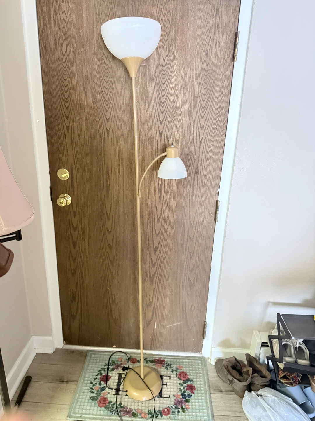 Floor Lamp with Adjustable Reading Light - photo 2