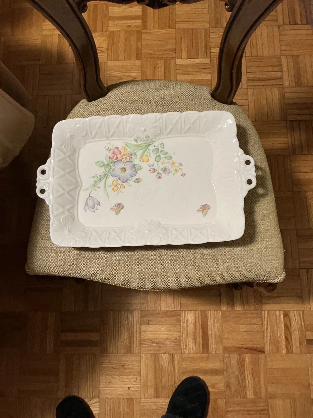 Decorative Serving Tray with Floral Design