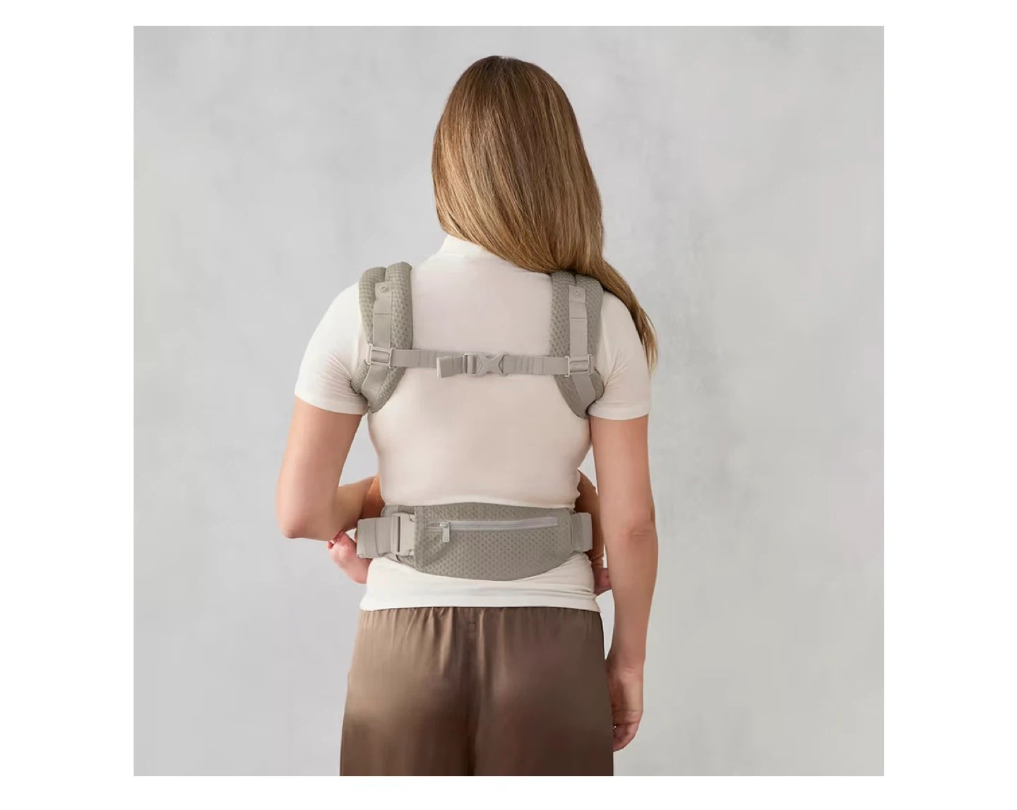 Ergobaby Omni Deluxe Mesh Baby Carrier - Soft Olive - photo 2