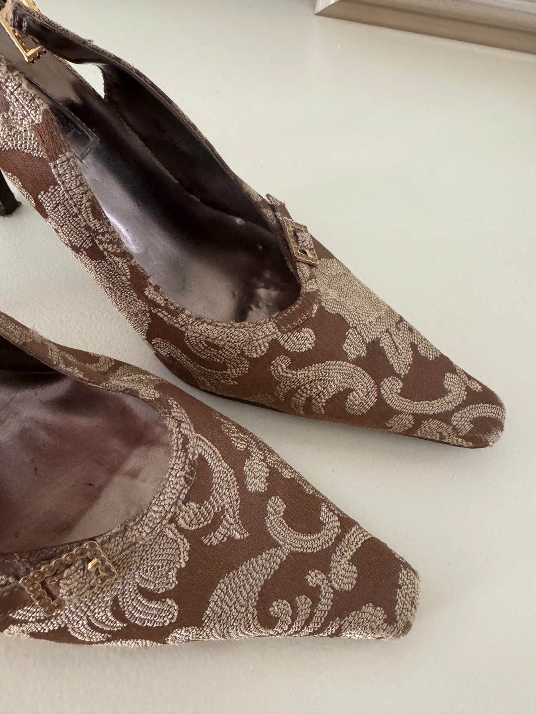 Brown patterned slingback heels - photo 3