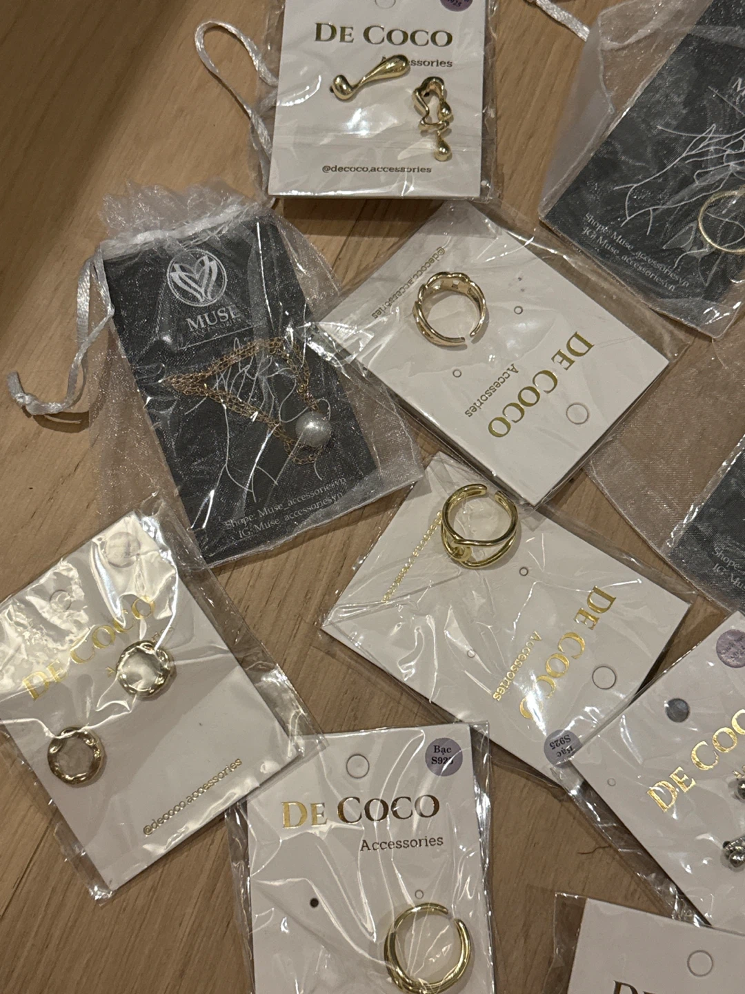 15 pieces fashion jewelries (gold and silver) - photo 3