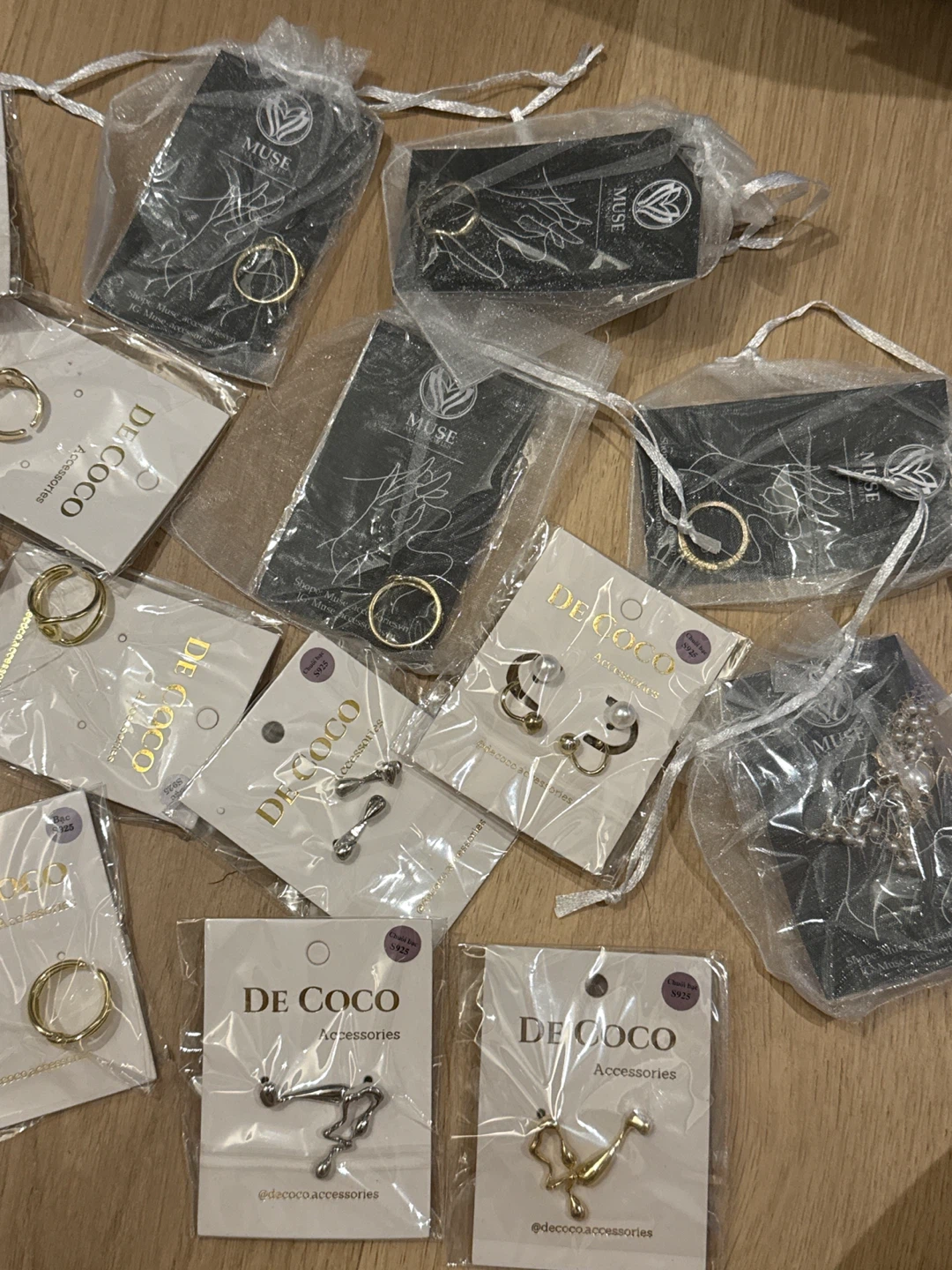 15 pieces fashion jewelries (gold and silver) - photo 2