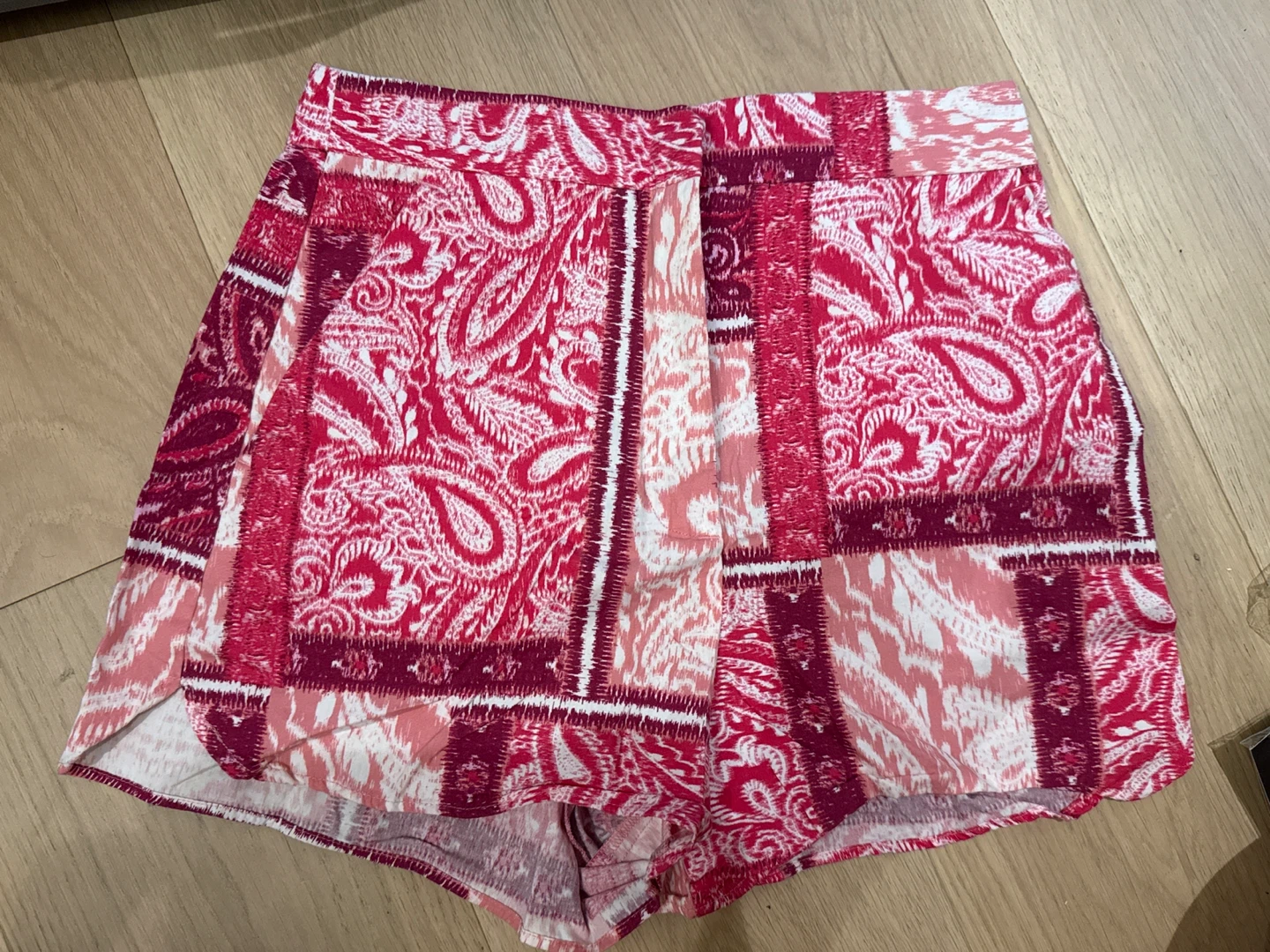 Zara pattern short