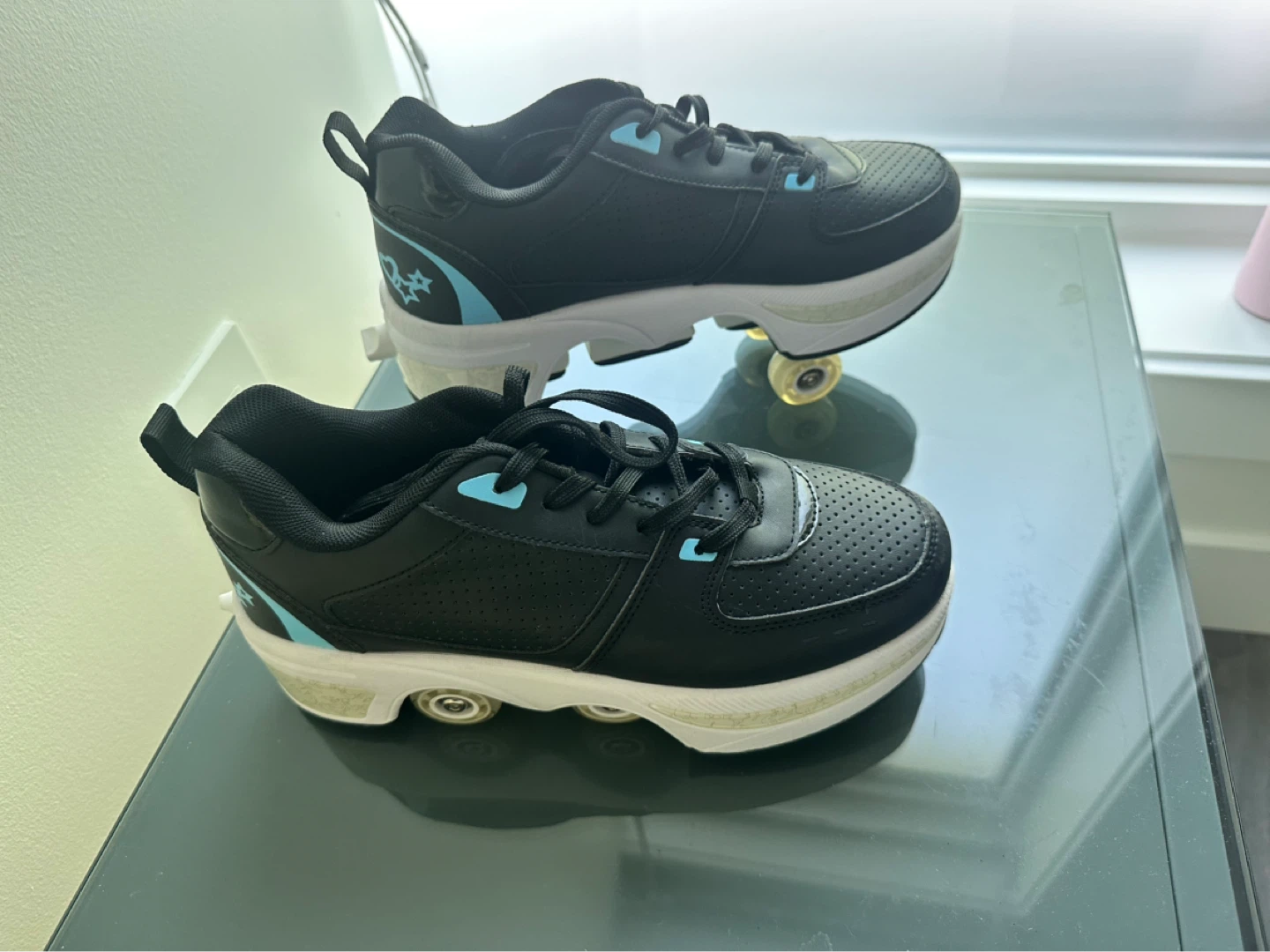 Heelys Roller Shoes - Black and Blue