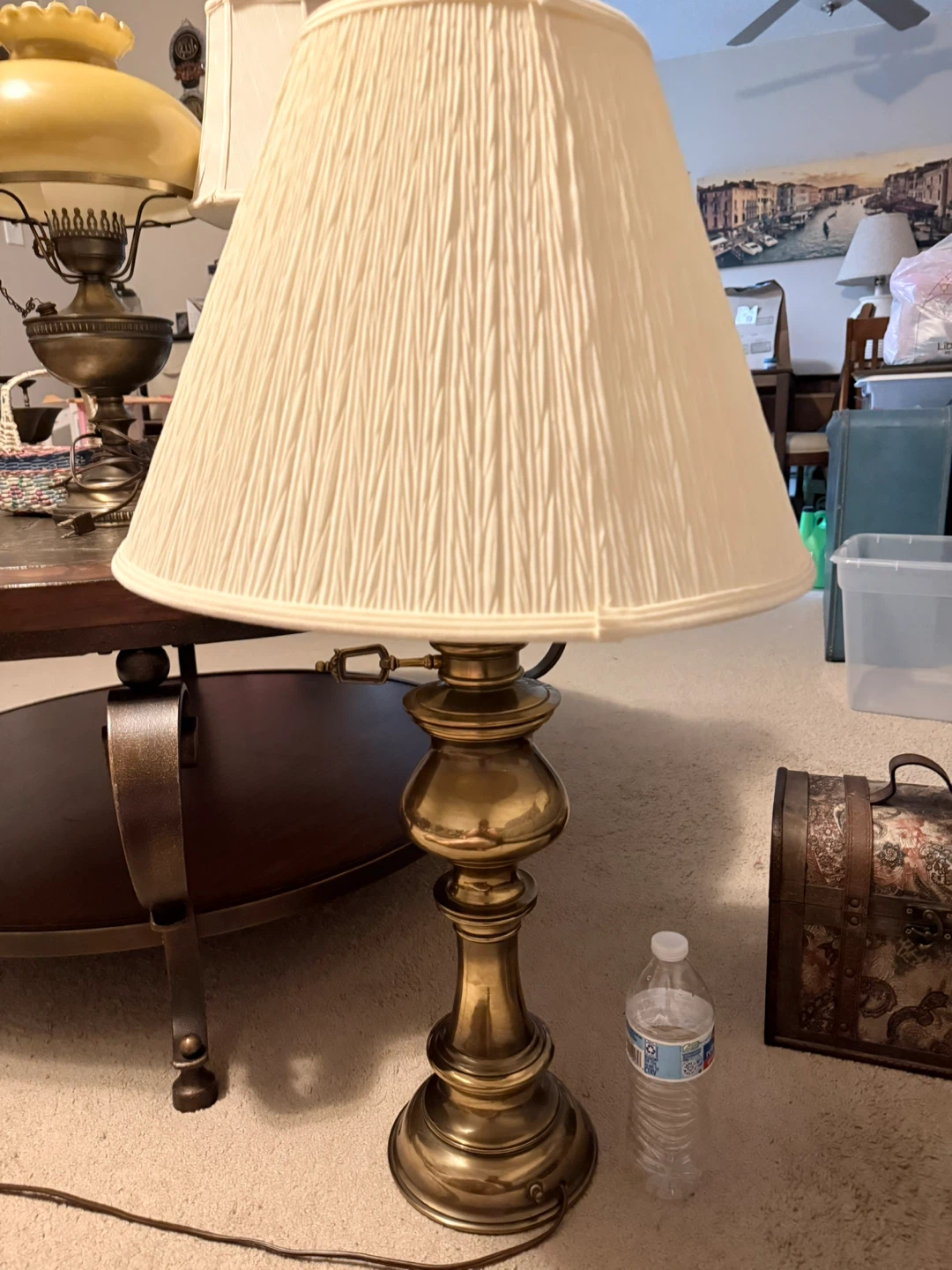 Vintage Brass Table Lamp with Cream Shade - photo 2