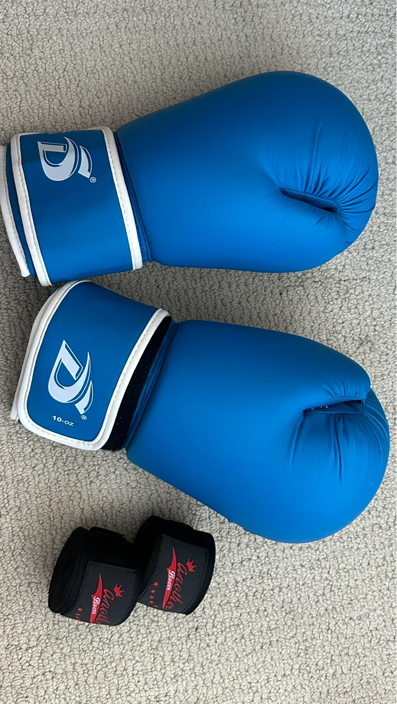 D-DEX Blue Boxing Gloves 10-oz with Hand Wraps - photo 2